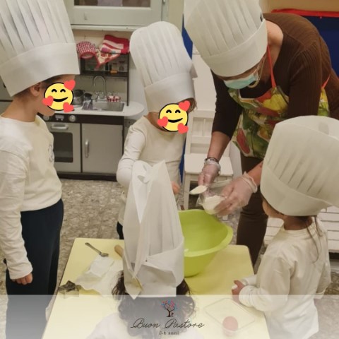 Cucinare con i bambini Metodo Montessori